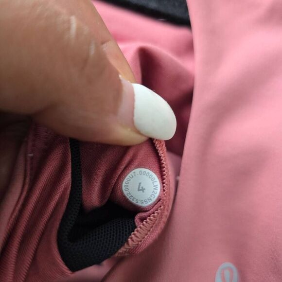 Lululemon Women's 4 Pink Support Strappy Back‎ Wunder Train Longline Sports Bra - Picture 4 of 5